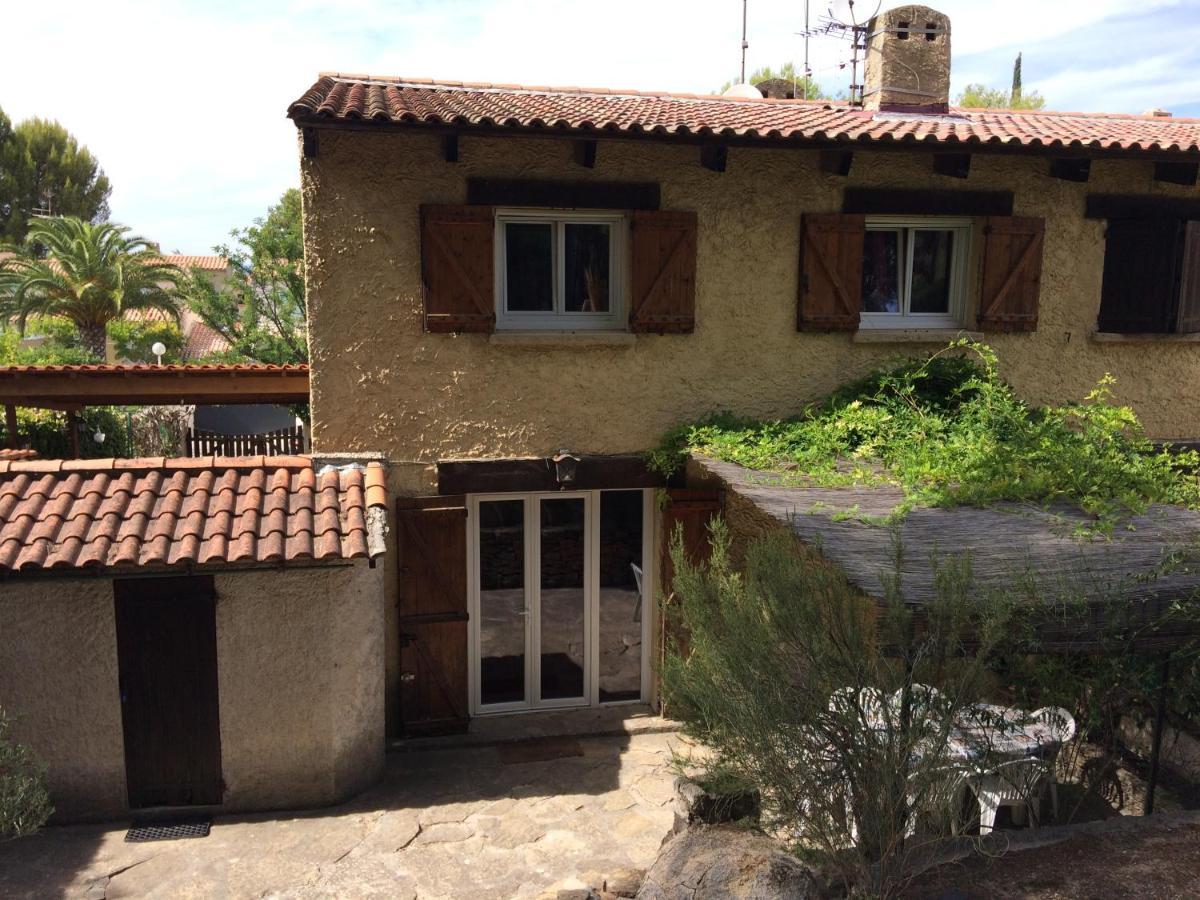 Maison Vacances A La Madrague Saint Cyr Sur Mer Luaran gambar